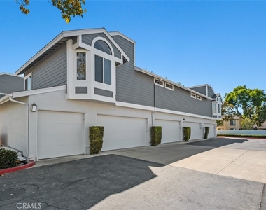 63 Huntington - Photo Thumbnail 24