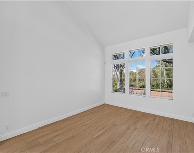 50 Georgetown - Photo Thumbnail 11