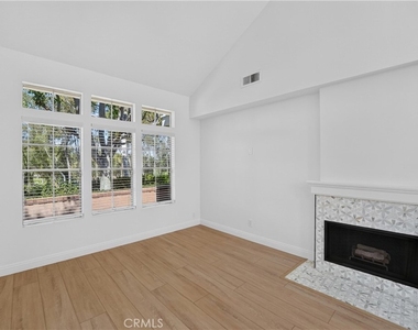 50 Georgetown - Photo Thumbnail 12