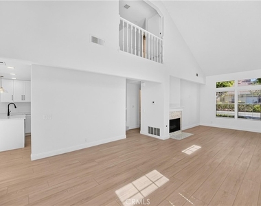 47 Georgetown - Photo Thumbnail 11