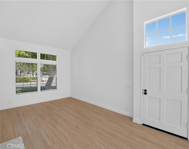 47 Georgetown - Photo Thumbnail 10