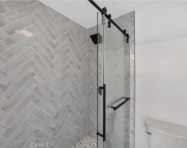47 Georgetown - Photo Thumbnail 22