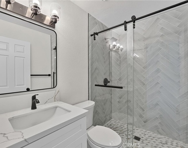 47 Georgetown - Photo Thumbnail 18