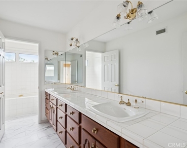 1700 Port Margate - Photo Thumbnail 21