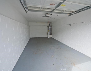 817 Calle Puente - Photo Thumbnail 9