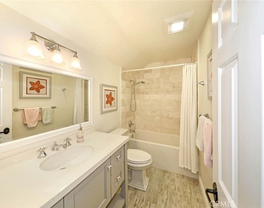 2707 Hillside Drive - Photo Thumbnail 15