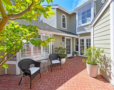 2707 Hillside Drive - Photo Thumbnail 1