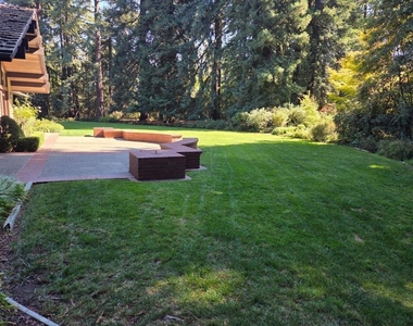 2130 Ralston Avenue - Photo Thumbnail 2