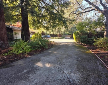 2130 Ralston Avenue - Photo Thumbnail 16