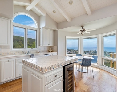 1221 Emerald Bay - Photo Thumbnail 5