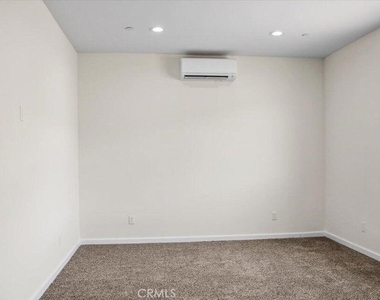 7608 Olympic - Photo Thumbnail 6
