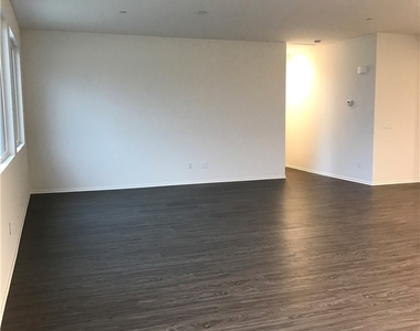 1571 Misty Meadow Lane - Photo Thumbnail 3