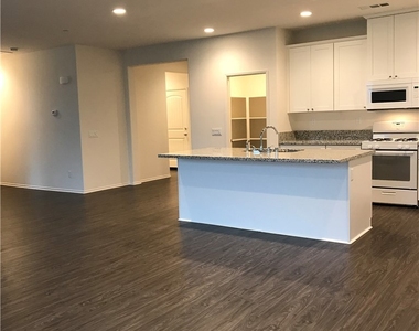 1571 Misty Meadow Lane - Photo Thumbnail 6