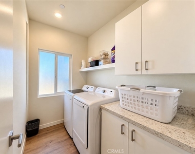 7082 Avalon Avenue - Photo Thumbnail 6