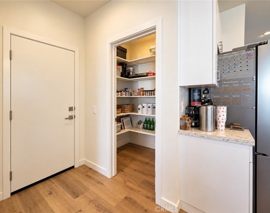 7082 Avalon Avenue - Photo Thumbnail 5