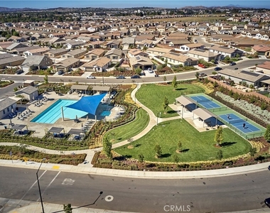 5095 Maverick Street - Photo Thumbnail 43