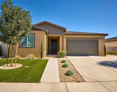 5095 Maverick Street - Photo Thumbnail 1