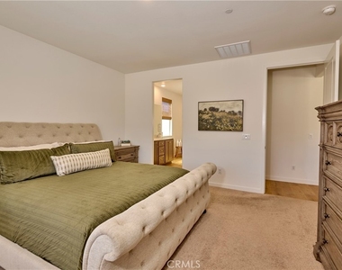 5095 Maverick Street - Photo Thumbnail 17