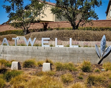 5095 Maverick Street - Photo Thumbnail 2