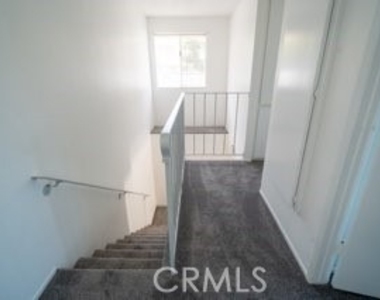 1807 Lochglen Court - Photo Thumbnail 13