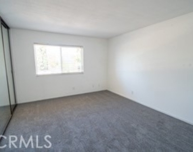 1807 Lochglen Court - Photo Thumbnail 15