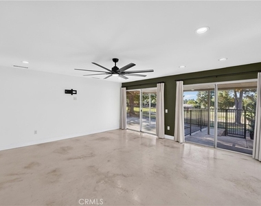 6300 Avenue Juan Diaz - Photo Thumbnail 16