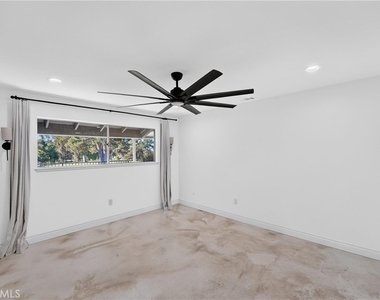6300 Avenue Juan Diaz - Photo Thumbnail 32