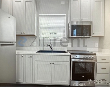 7524 Security Avenue - Photo Thumbnail 3