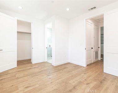 7612 N Shadyglade Avenue - Photo Thumbnail 29