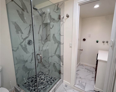 10733 Tujunga Canyon - Photo Thumbnail 10