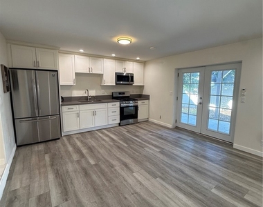 10733 Tujunga Canyon - Photo Thumbnail 5