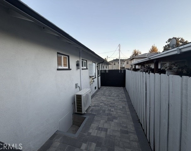1454 E Wilson - Photo Thumbnail 10
