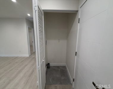 1454 E Wilson - Photo Thumbnail 5