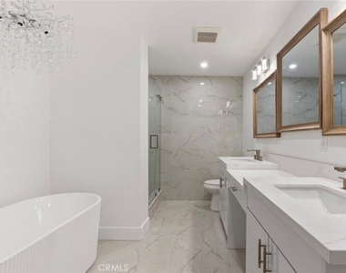 8455 Fountain Avenue - Photo Thumbnail 17