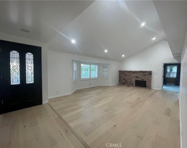 11700 Clearglen - Photo Thumbnail 3
