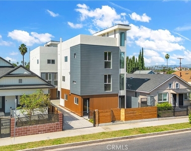 659 S Soto Street - Photo Thumbnail 1