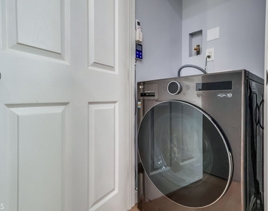 6504 W 84th Place - Photo Thumbnail 15
