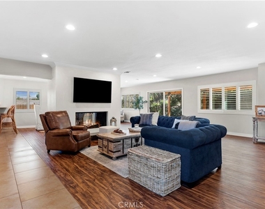 1418 Longview - Photo Thumbnail 3