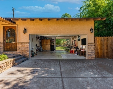1418 Longview - Photo Thumbnail 21