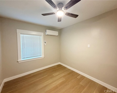254 N 9th Avenue - Photo Thumbnail 6