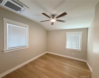 254 N 9th Avenue - Photo Thumbnail 9