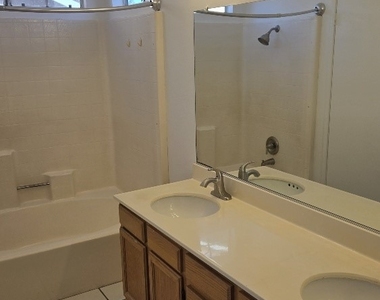 17831 Autry Court - Photo Thumbnail 10