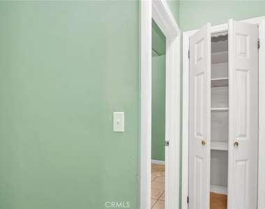 7275 Fountain Avenue - Photo Thumbnail 17