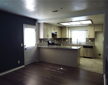 14410 Chaparral Drive - Photo Thumbnail 14