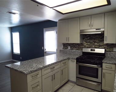 14410 Chaparral Drive - Photo Thumbnail 8