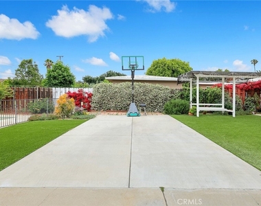 846 Palo Alto Drive - Photo Thumbnail 23