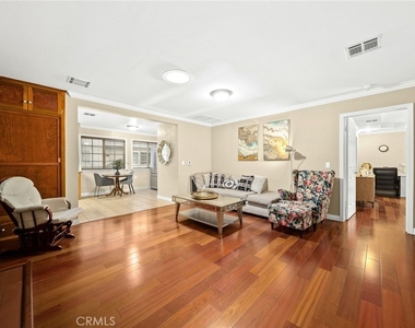 846 Palo Alto Drive - Photo Thumbnail 8