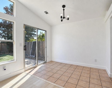 5119 Homestead - Photo Thumbnail 5