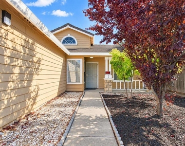 5119 Homestead - Photo Thumbnail 2