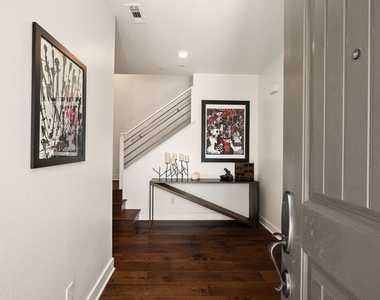 5103 E Echo Street - Photo Thumbnail 2